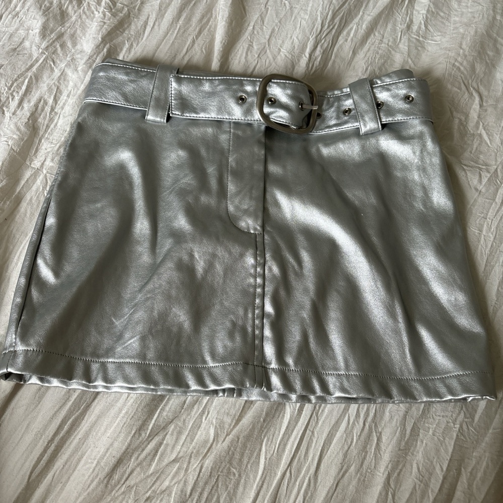 Silver Metallica Mini Skirt from I.Am.Gia